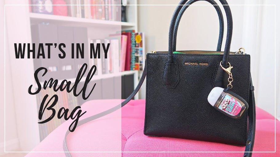 Hey guys! This is my first "what's in my bag" video! I always love watching these videos to see what kind of purses people prefer and how they like to keep them ...